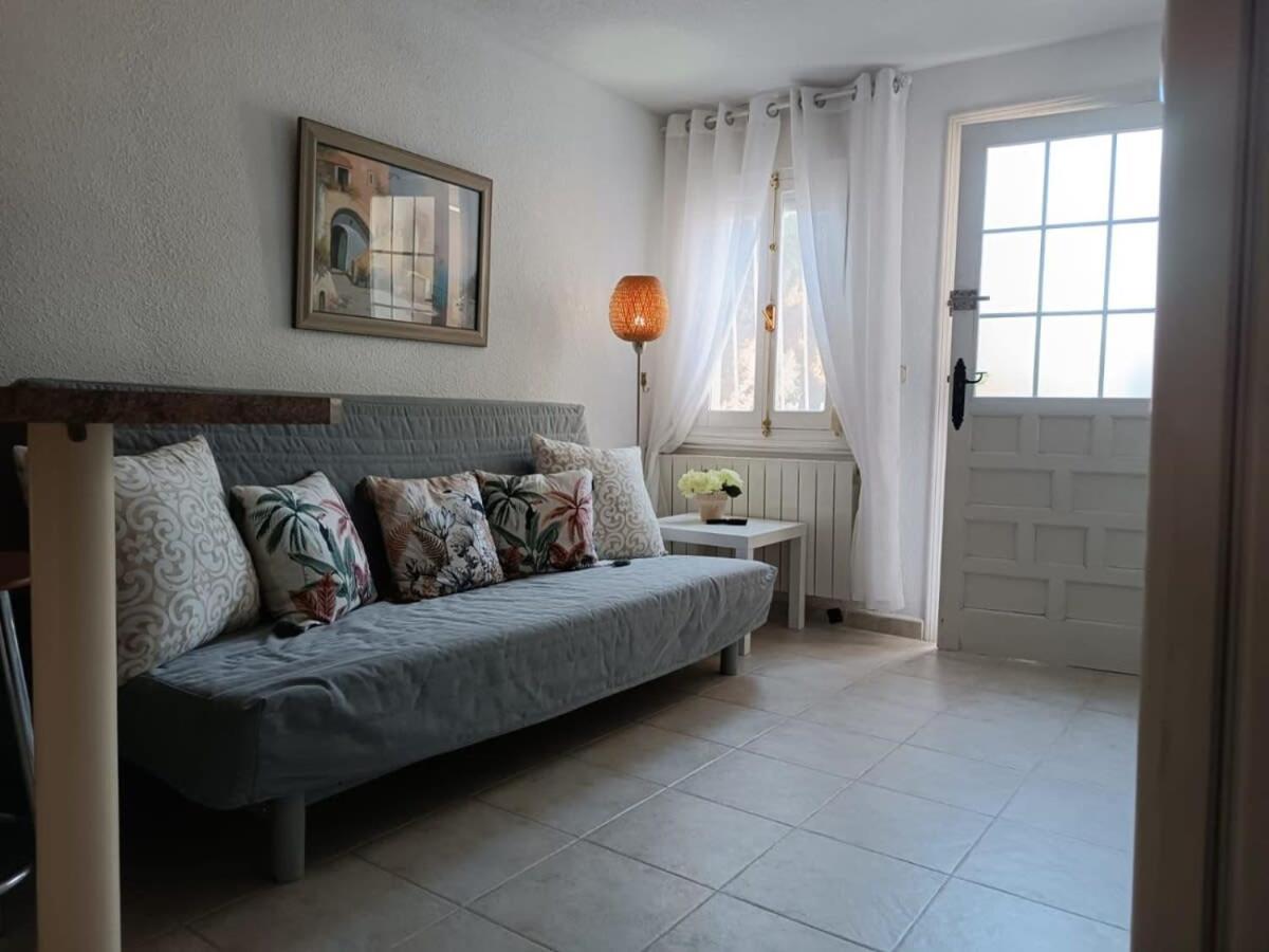 Quaint Ground Floor Apartment With Pool Lb1 Torrevieja Exterior foto