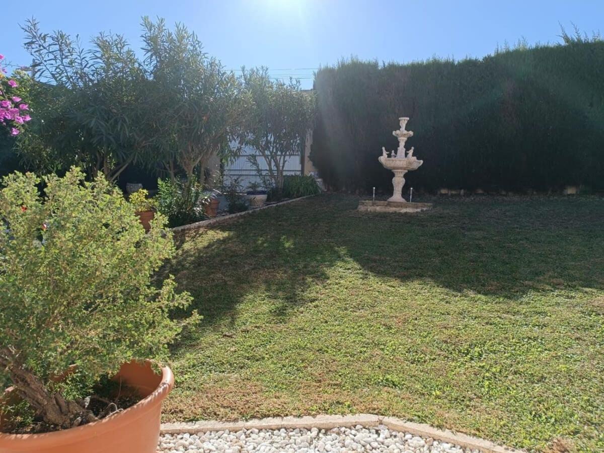 Quaint Ground Floor Apartment With Pool Lb1 Torrevieja Exterior foto